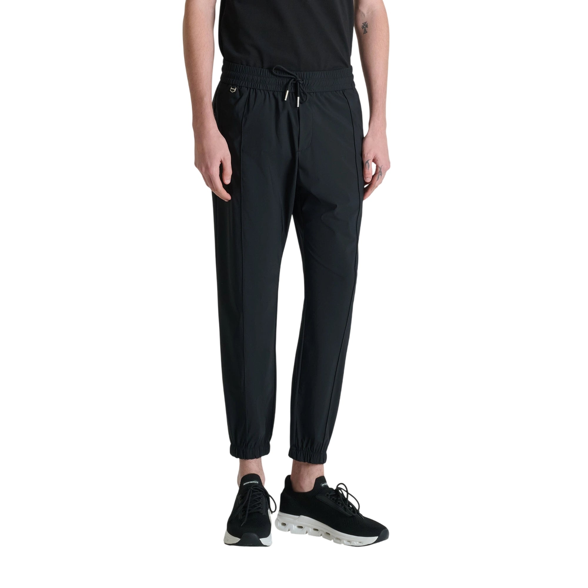 Pantalone Uomo sportivo Nate Nero, con elastico sul fondo