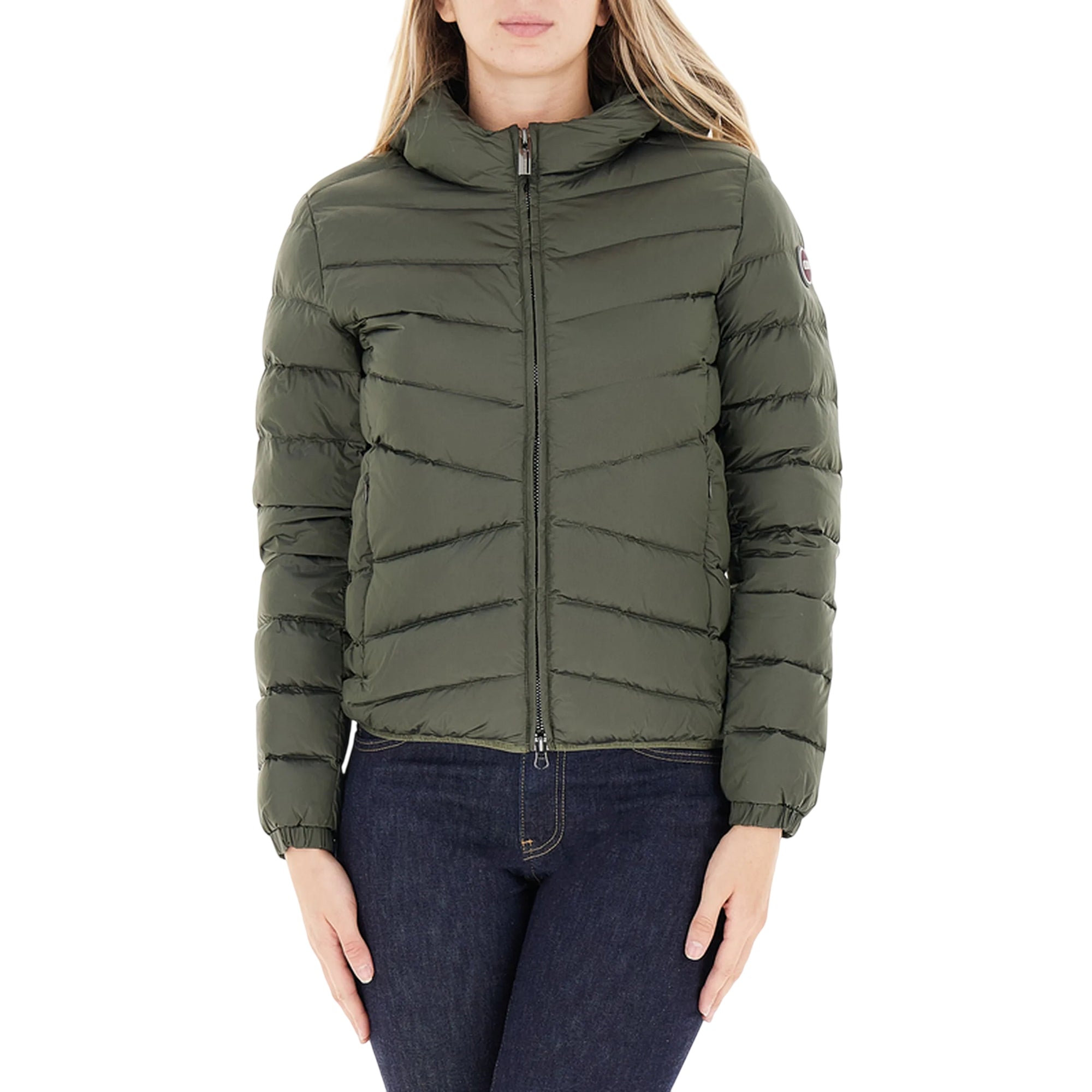 Piumino Donna corto impunture oblique verde militare modella frontale