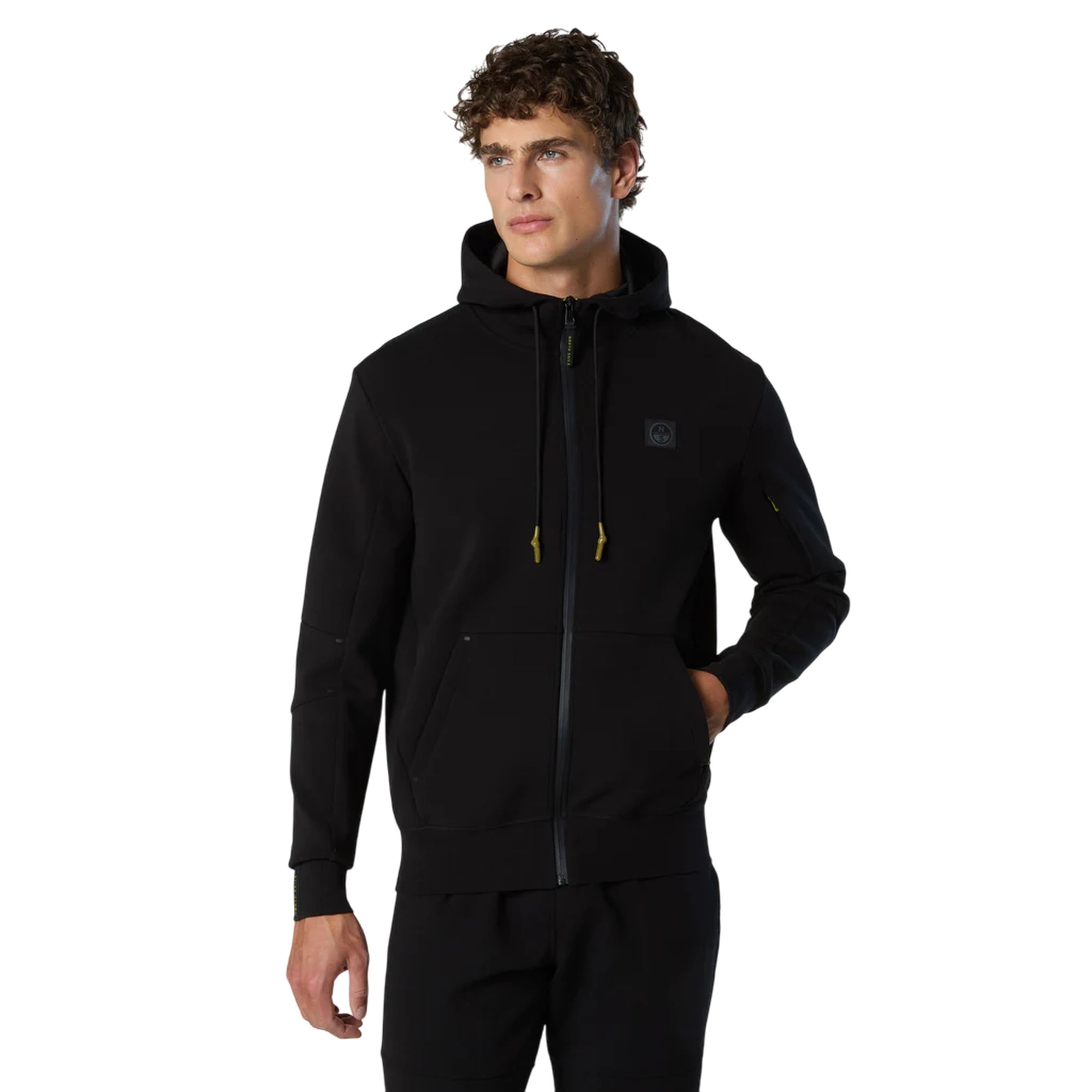 Felpa Uomo in scuba con zip e cappuccio Nero modello frontale