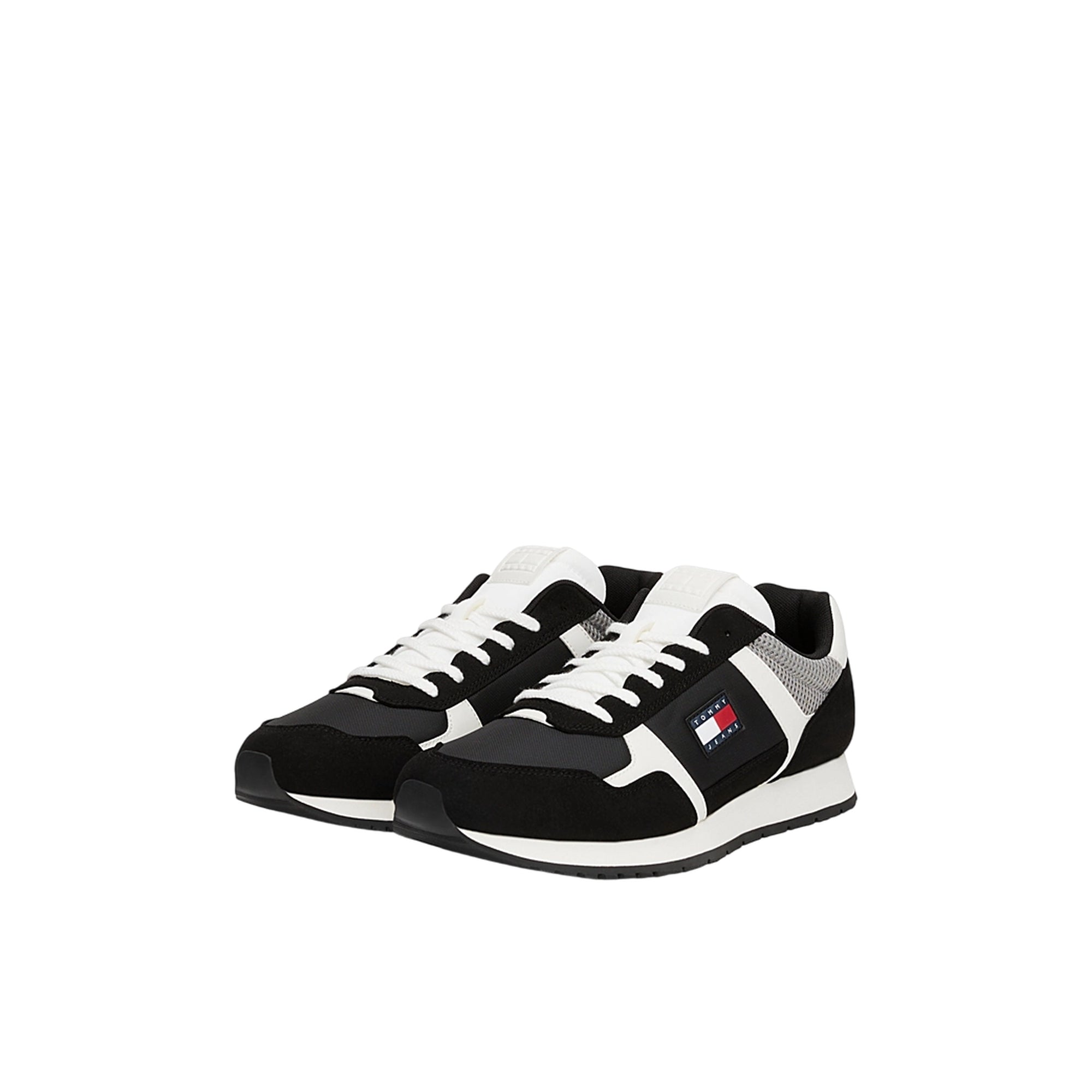 Sneakers Uomo con lacci e logo iconico laterale a contrasto ed inserti traspiranti