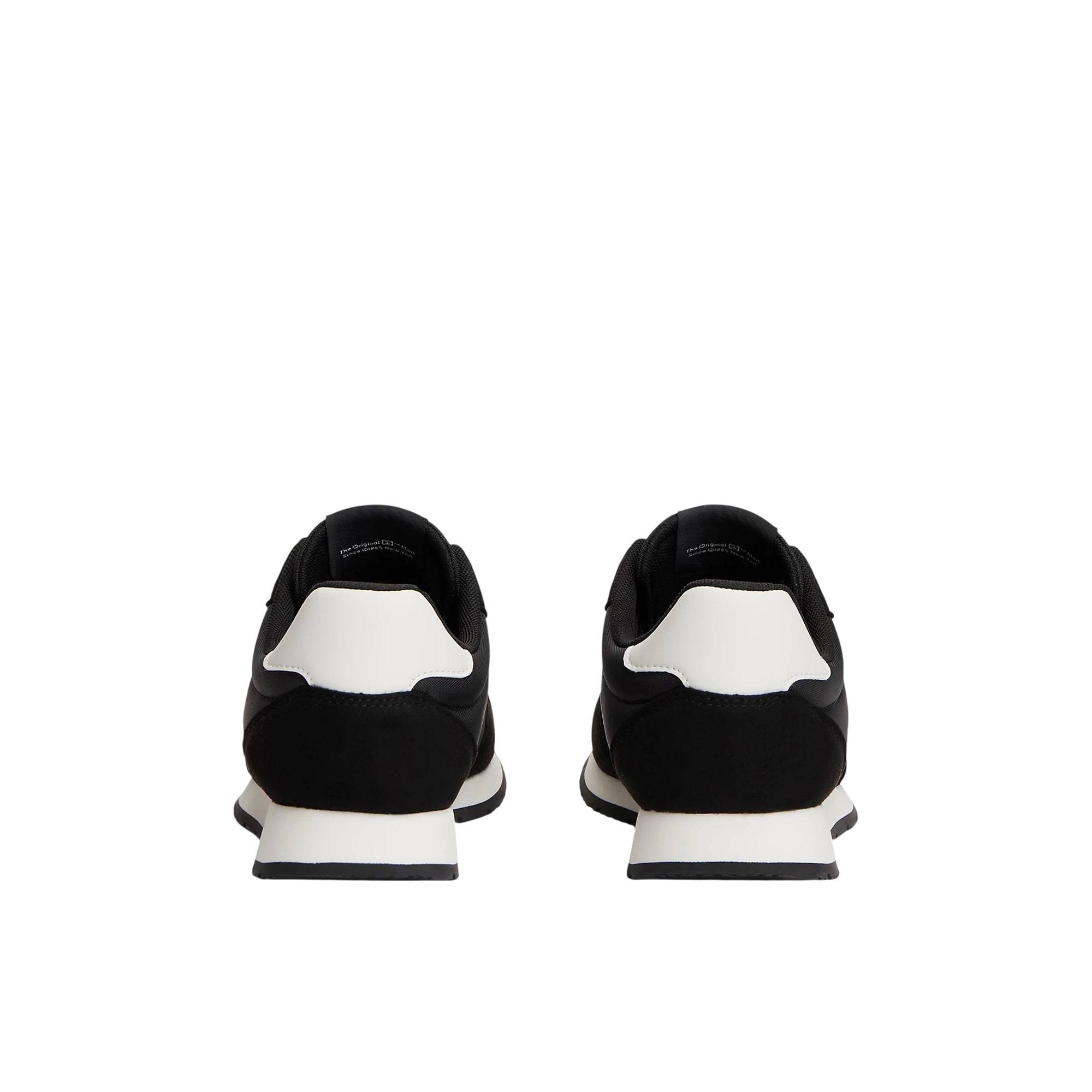 Sneakers nere uomo con mix di texture e logo retro