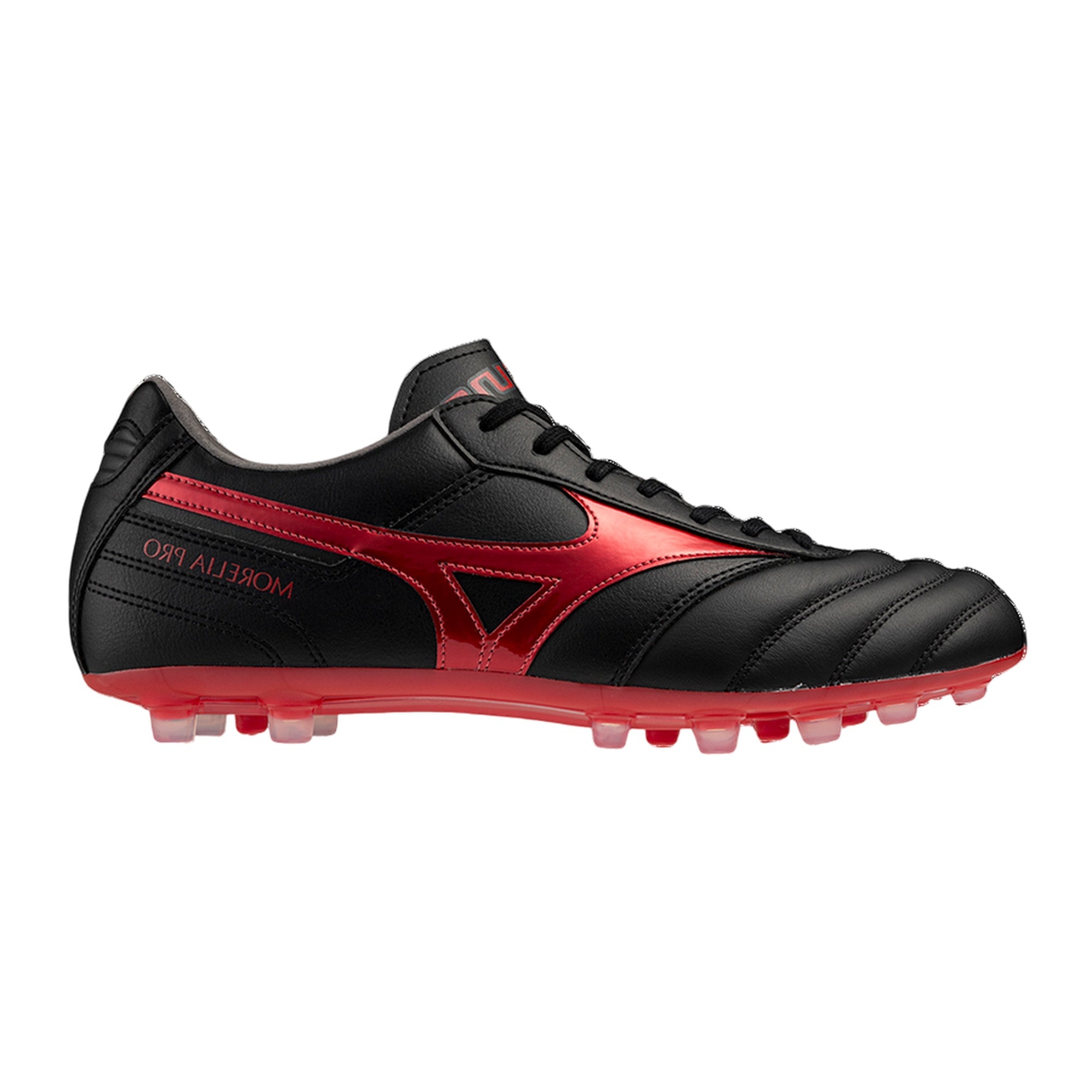 Acquista subito, la Scarpa da Calcio Unisex, realizzata in pelle, chiusura con lacci e suola AG, firmata Mizuno. Vieni a scoprire tutta la collezione su noisport.it
