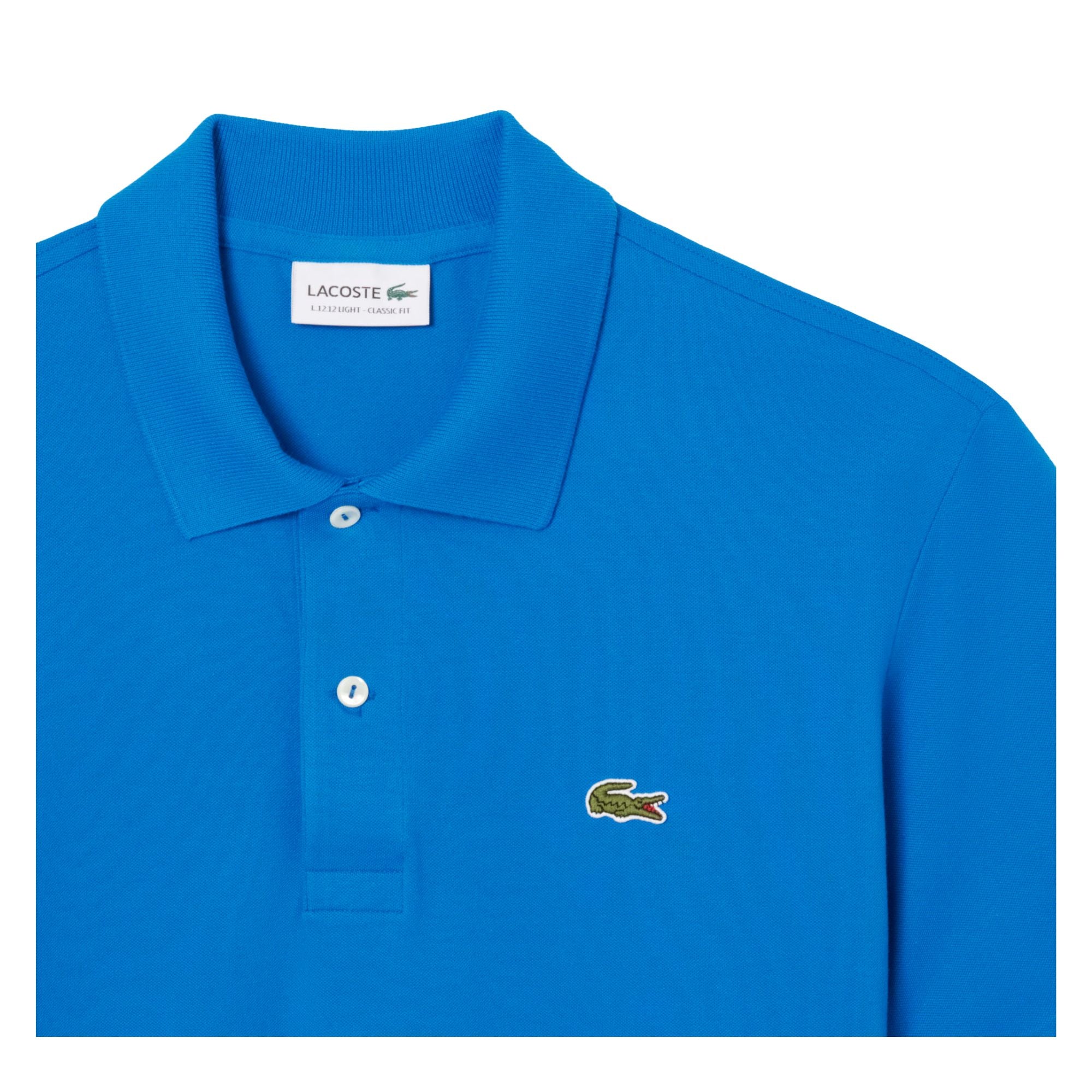 Polo Uomo modello L.12.12 Light Azzurro, con una scollatura due bottoni
