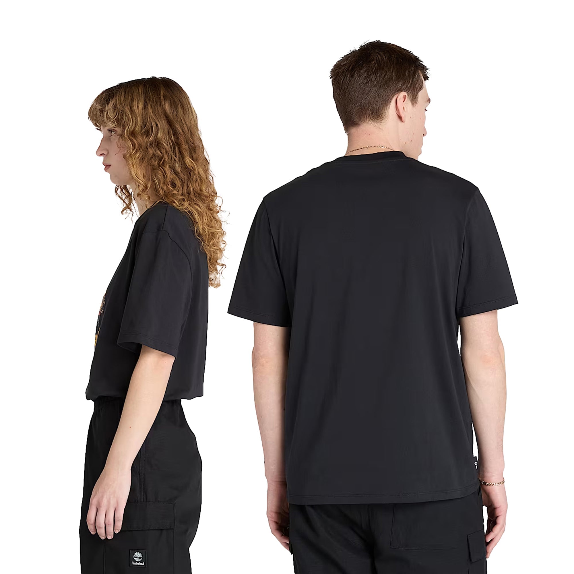 T-shirt Unisex Nera con grafica frontale