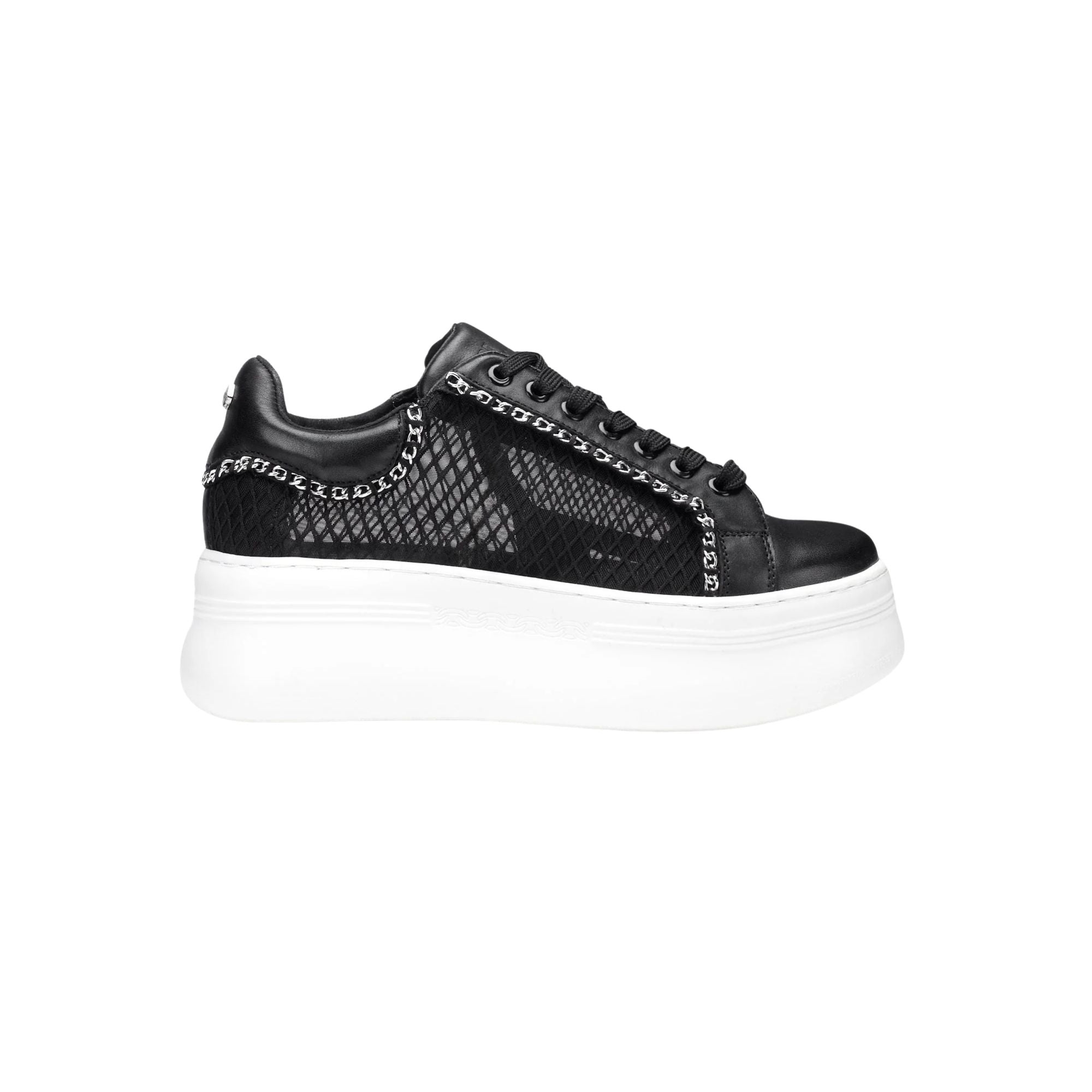 Sneakers Donna Nera con catena argentata decorativa e suola platform