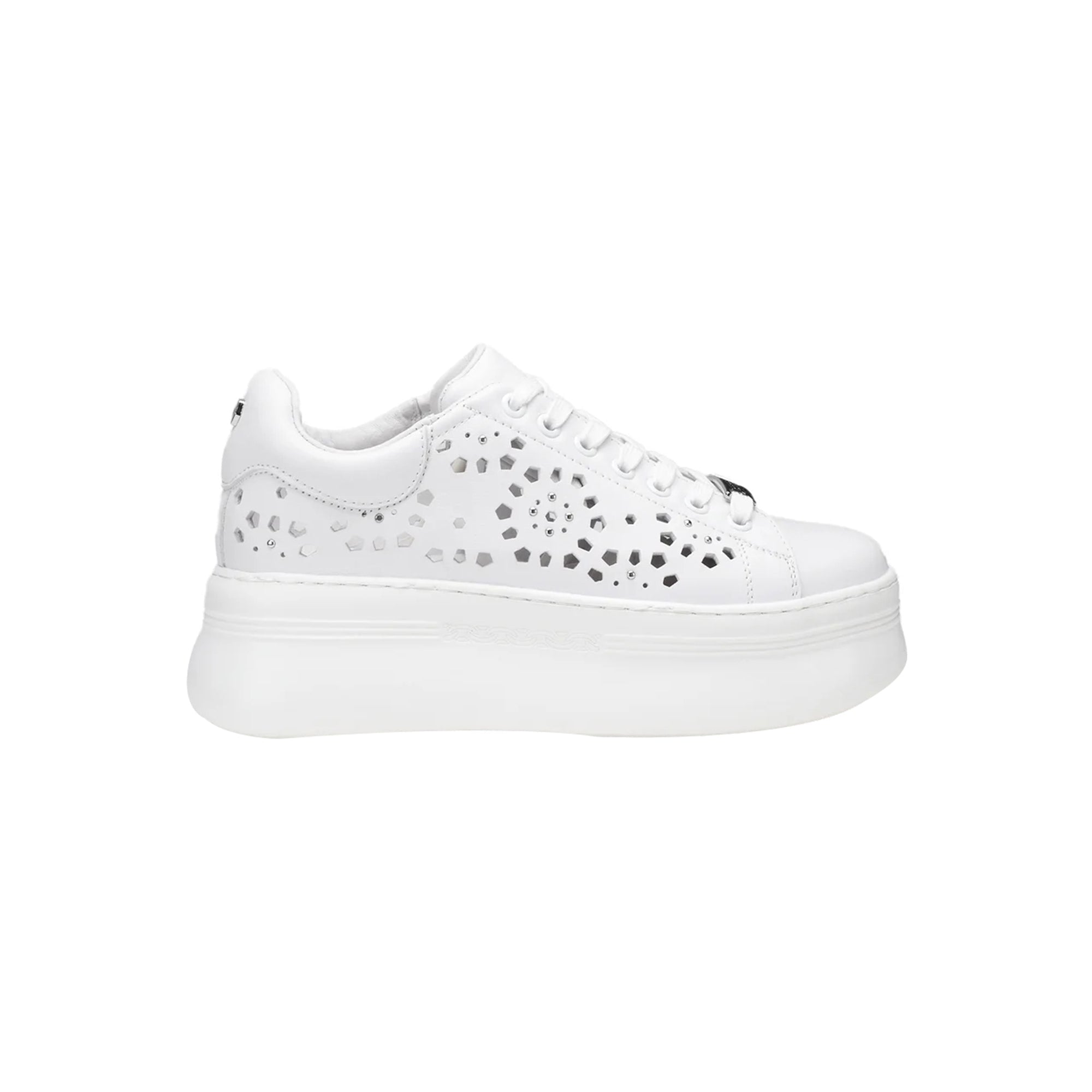 Sneakers Donna con tomaia forata e suola platform