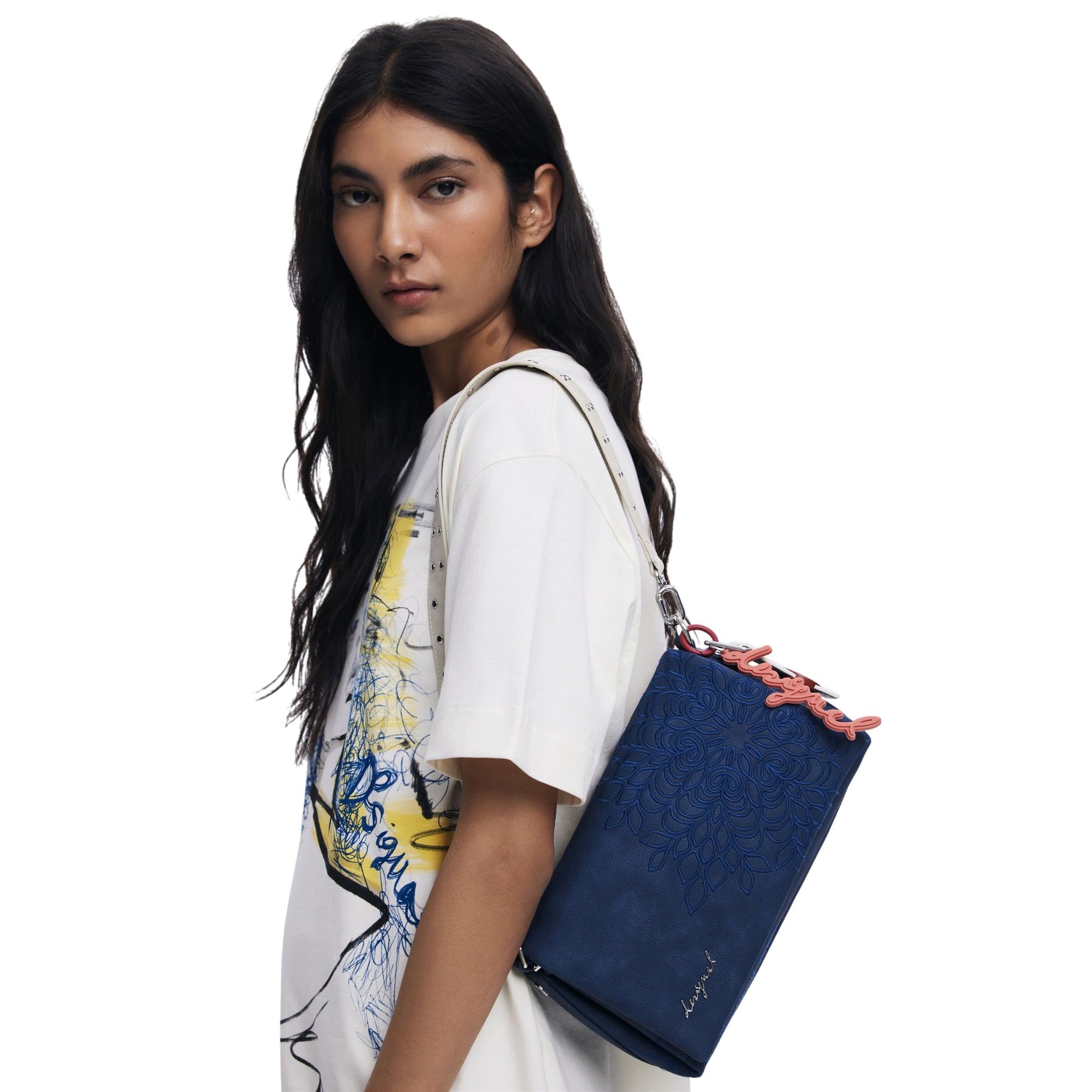 Borsa Donna con patta, tasca posteriore e manico a spalla