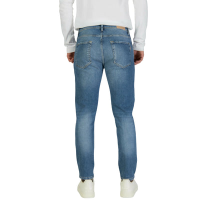 Jeans Uomo in denim di cotone, design cinque tasche, con strappi