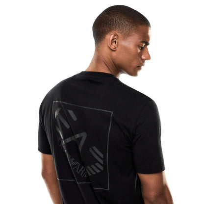 T-shirt Uomo Nera, con maxi stampa in tono colore sulla schiena