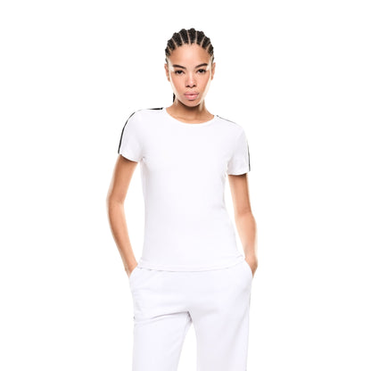 T-shirt Donna elasticizzata, a girocollo, dettaglio tape logo