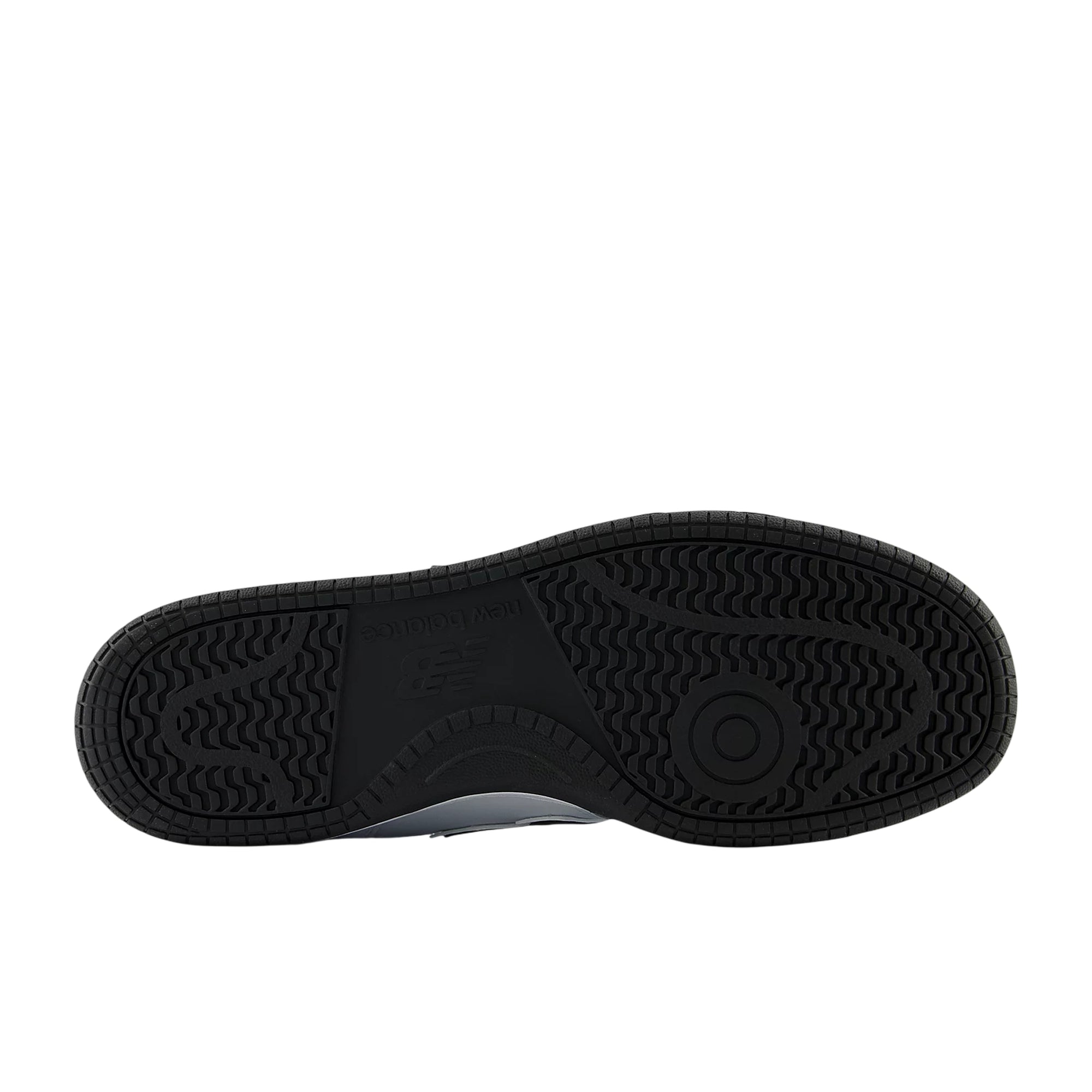 Sneakers Donna 480, che richiamano il basket, con tomaia in pelle