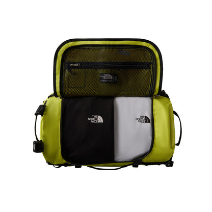 Borsone Base Camp Duffel S, con stampa logo laterale e chiusura a D