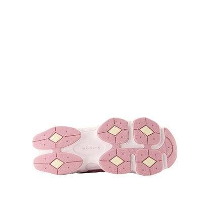 Sneakers Junior Rosa/Rossa, con inserti scamosciati e logo iconico laterale