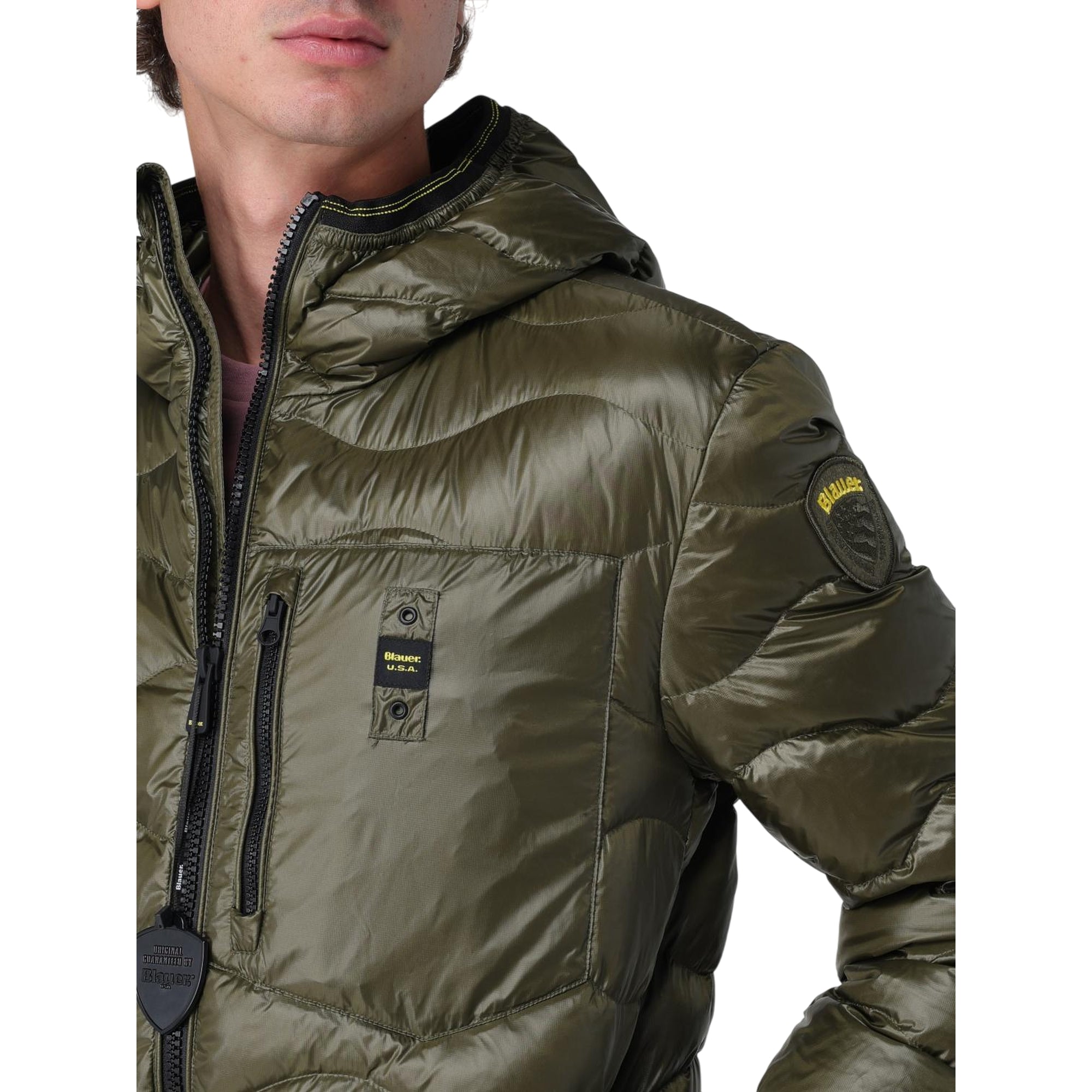 Piumino Uomo Wave Verde ondulato, con cappuccio e taschino sul petto