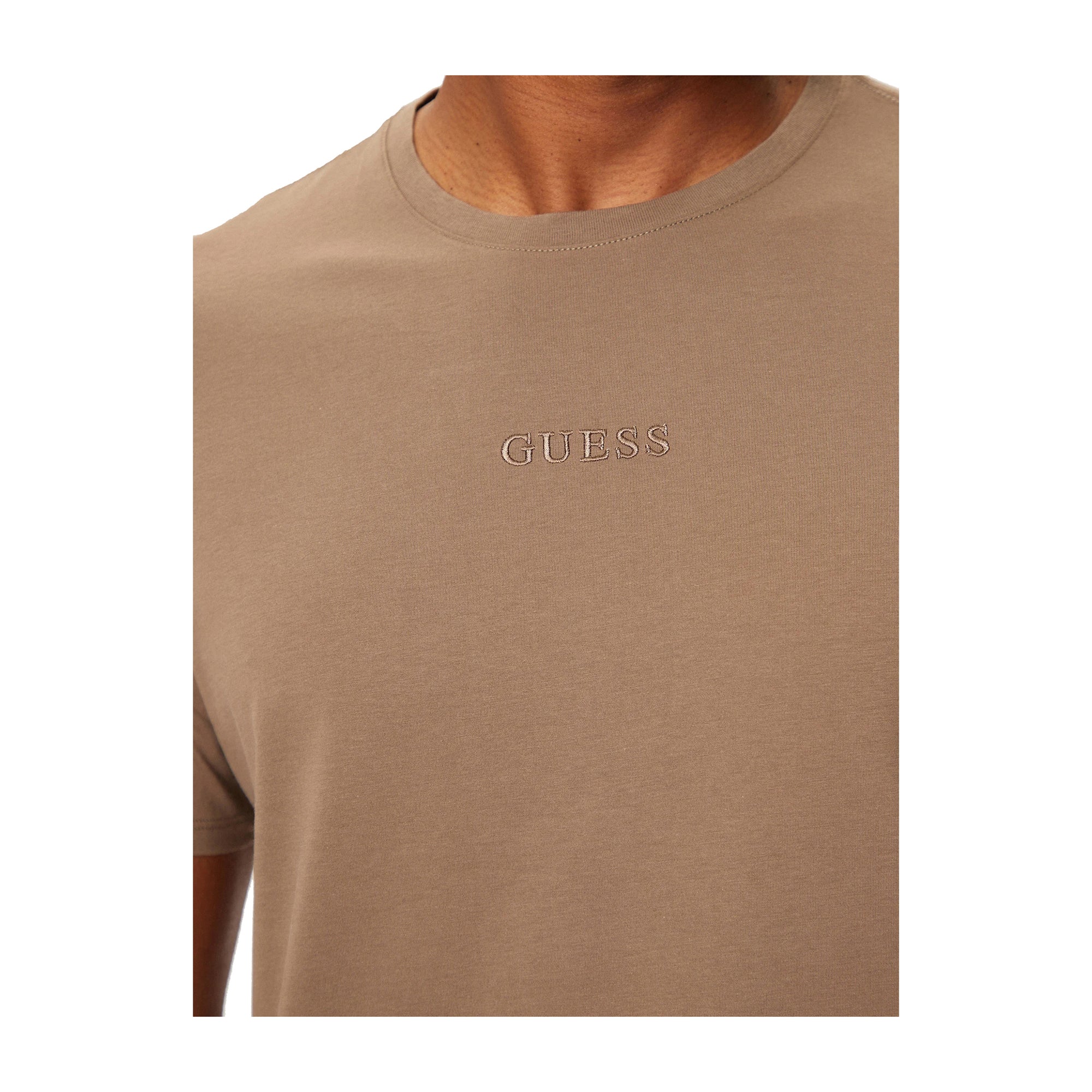 Guess T-Shirt Uomo Marrone con logo ricamato dettaglio