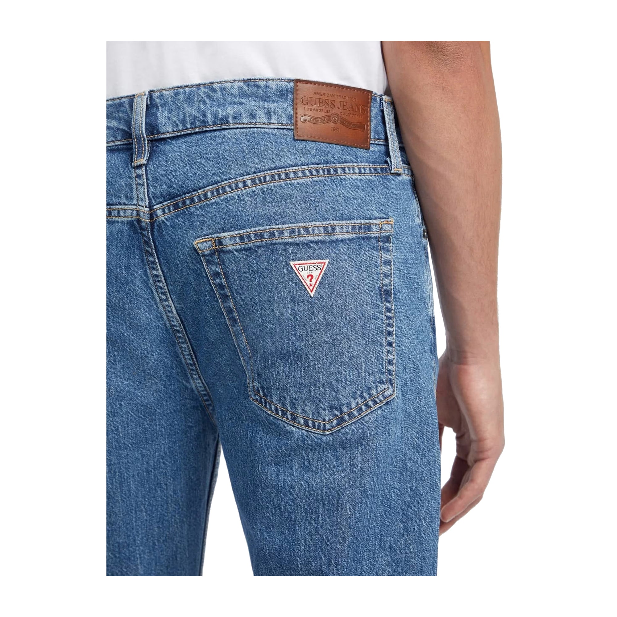 Guess Jeans Uomo Straight a vita media G16