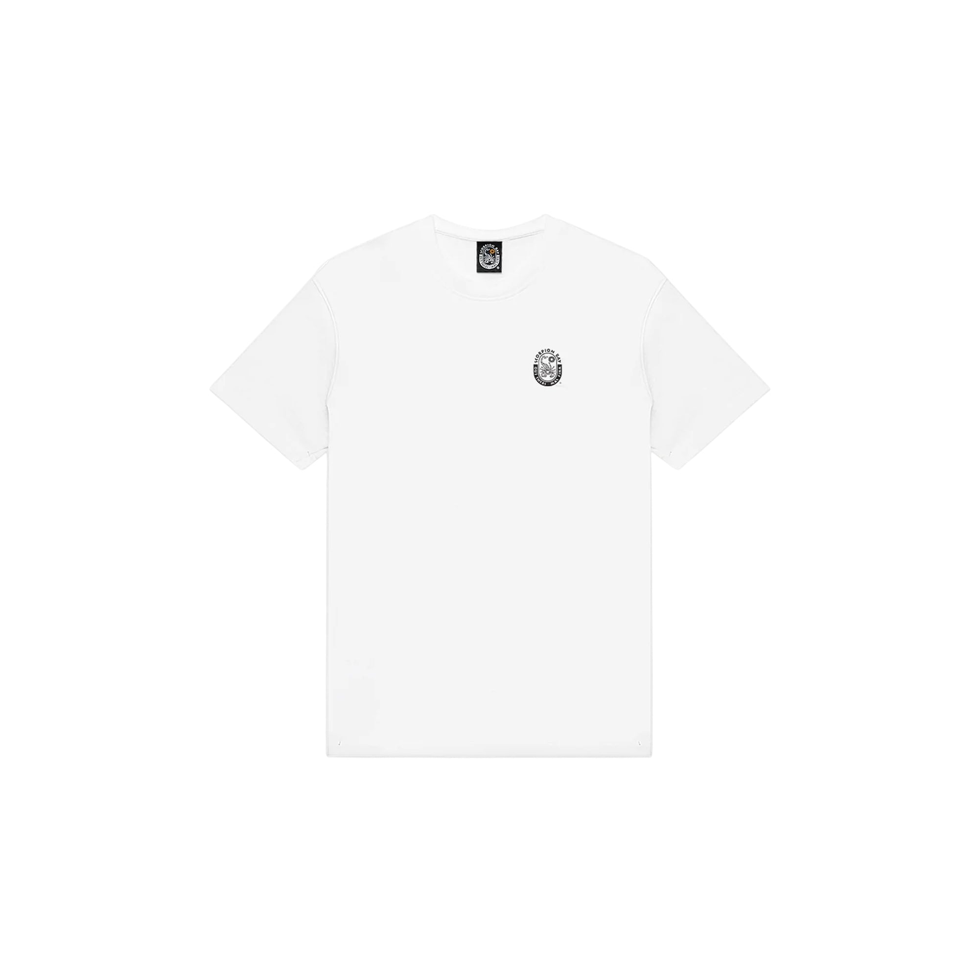 Acquista subito la T-shirt Uomo, in cotone e maxi stampa sul retro e logo sul petto, firmata Scorpion Bay. Vieni a scoprire tutta la collezione su noisport.it 