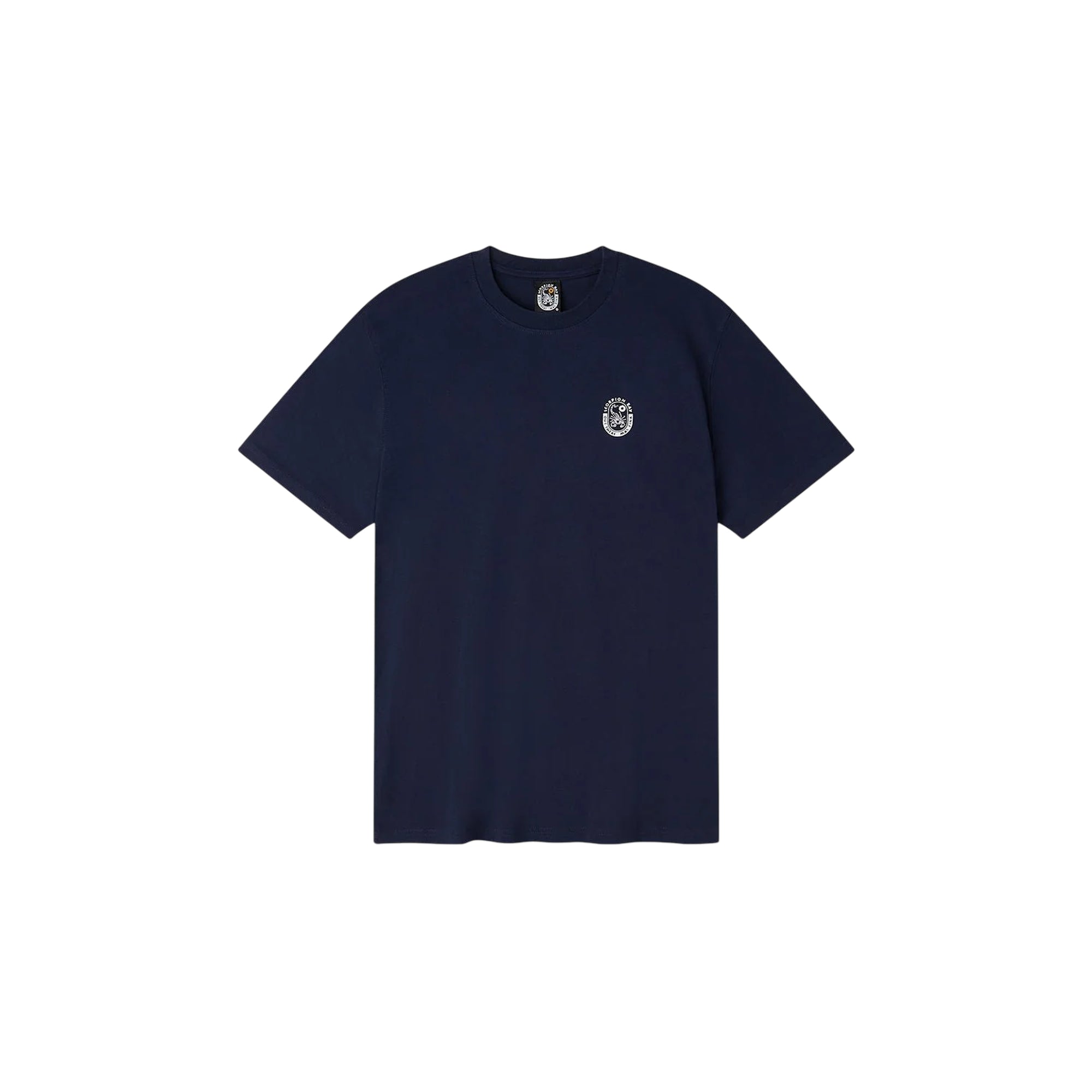Acquista subito la T-shirt Uomo, in puro cotone a maniche corte, con logo sul petto e maxi stampa sul retro. Vieni a scoprire tutta la collezione su noisport.it