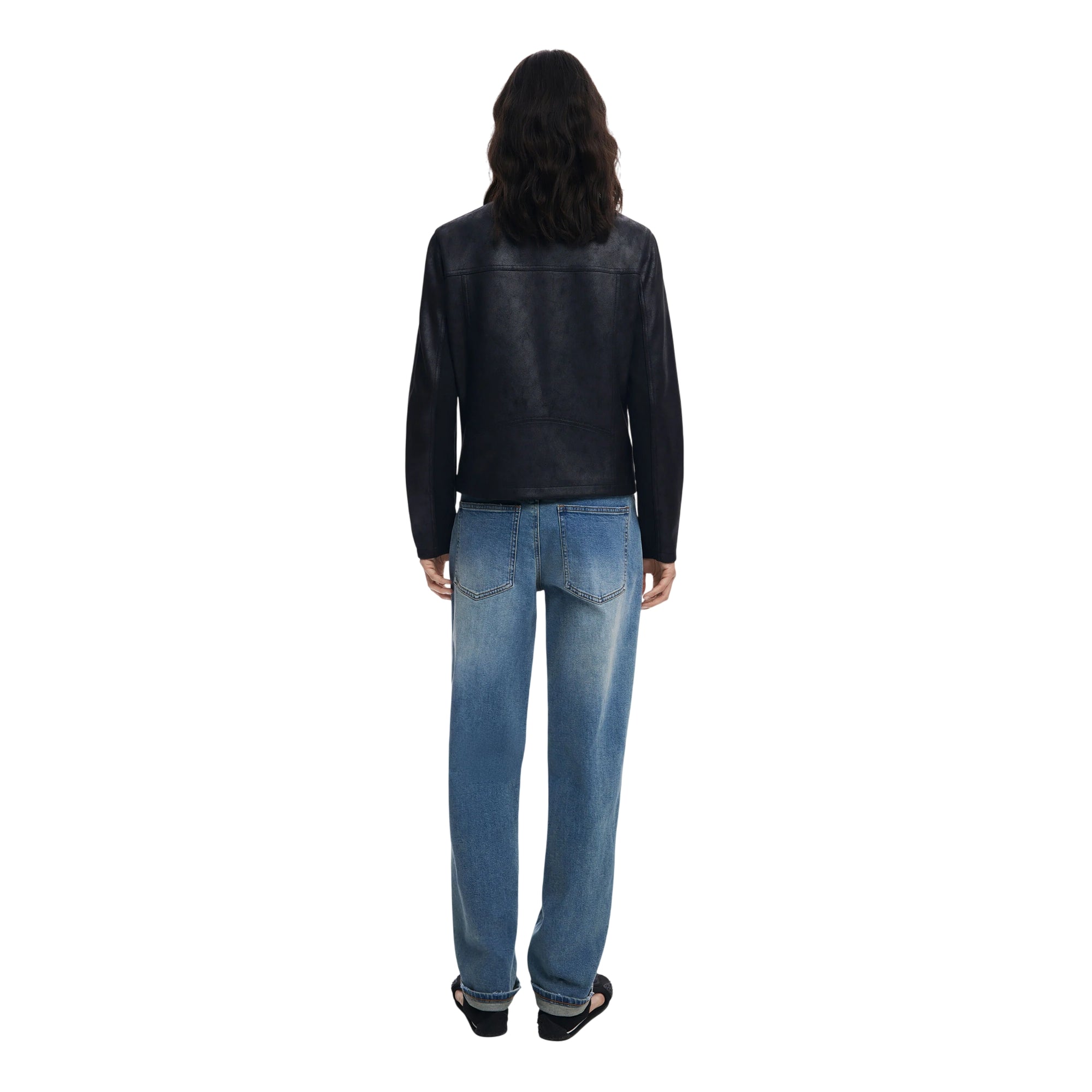 Giacca Donna Nera, con chiusura zip frontale e tasche 