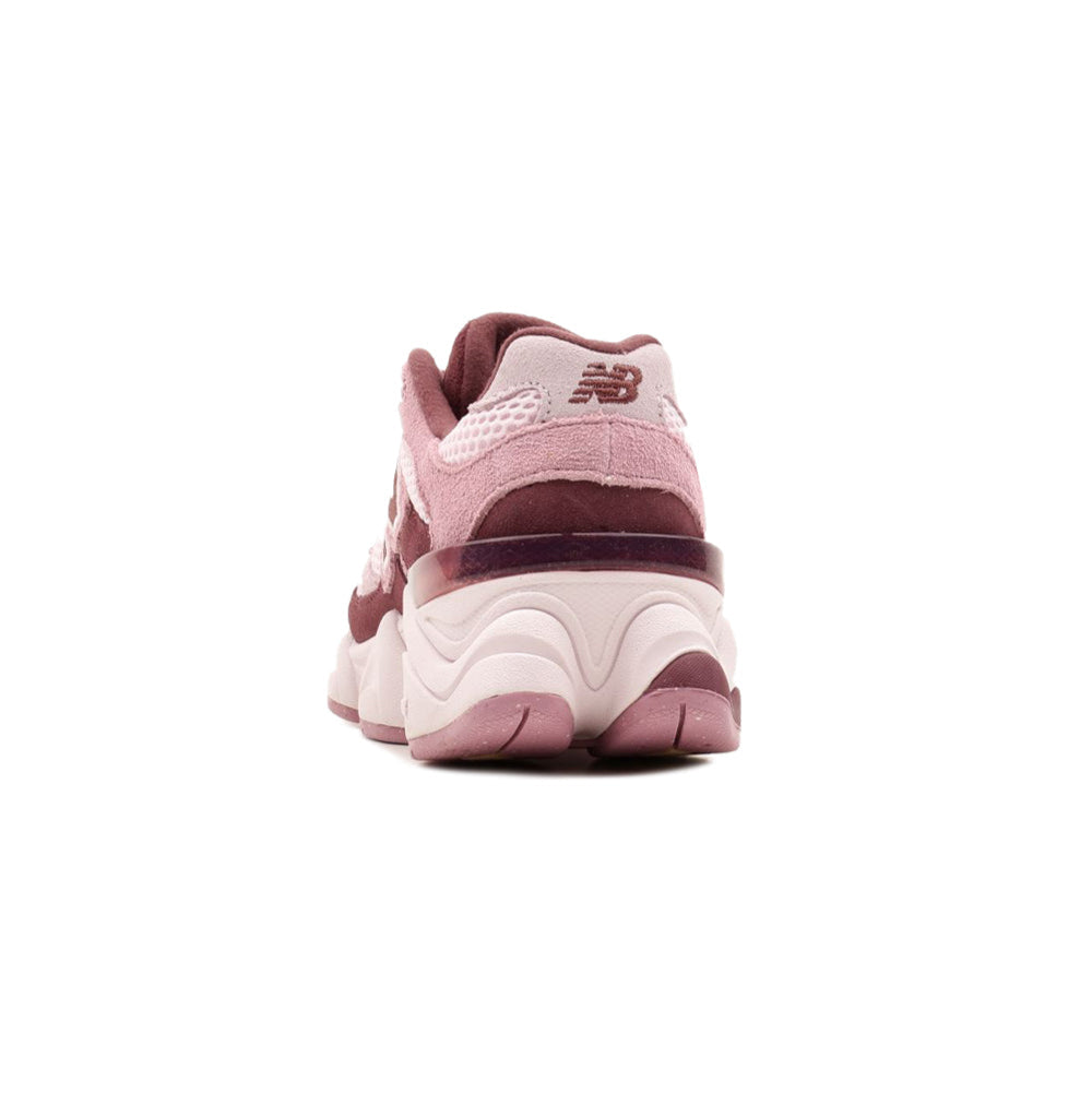 Sneakers Junior Basse 9060 Rosa, traspiranti, con logo laterale