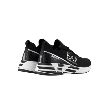 Sneakers Uomo con suola in gomma logata e tomaia traspirante