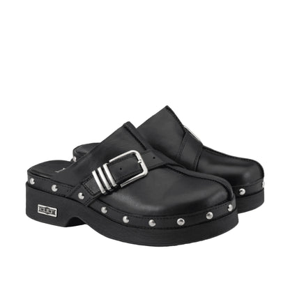 CULT Sabot Muse in Pelle Nera con Borchie