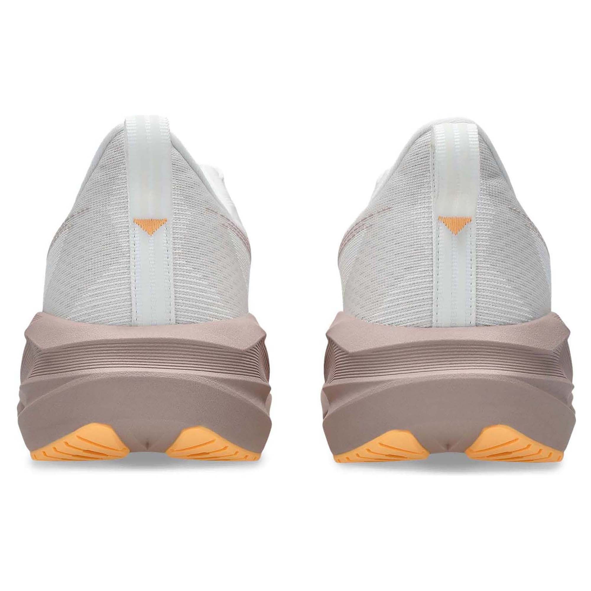 Scarpa Donna Novablast 5 da running, con suola a contrasto