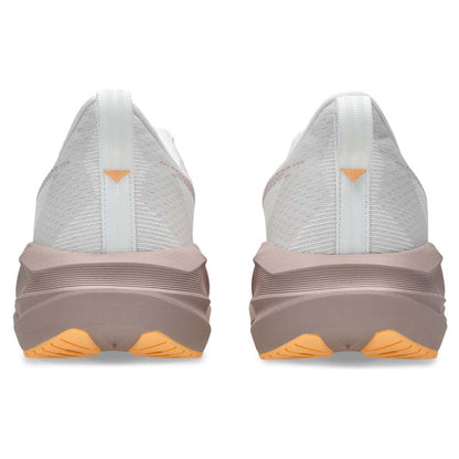 Scarpa Donna Novablast 5 da running, con suola a contrasto