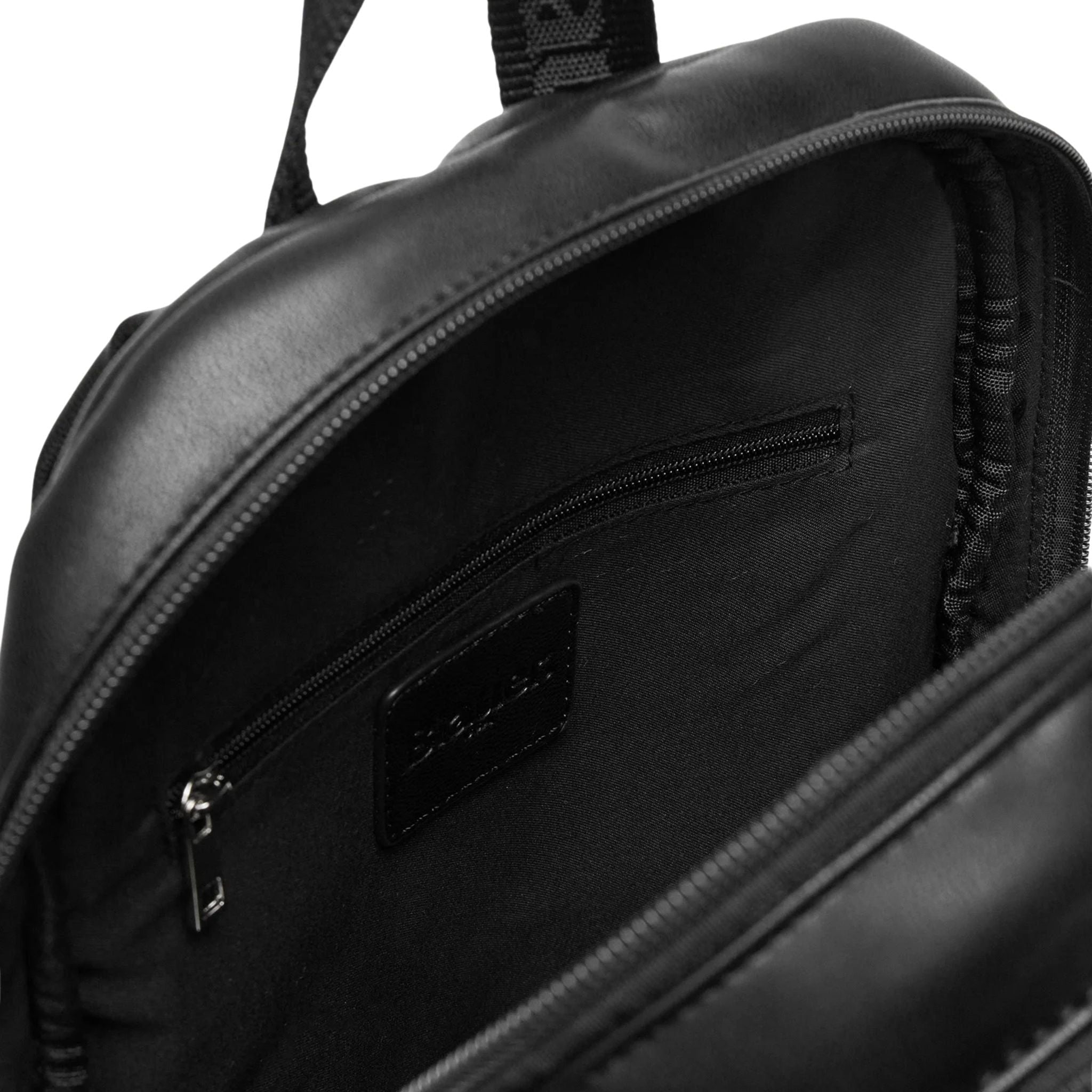 Zaino Donna Polly, in pelle sintetica trapuntata con logo frontale 