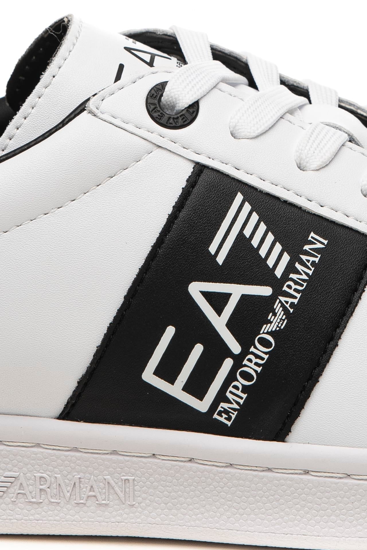 Sneakers Uomo Classic Leather, con maxi logo laterali e suola in gomma 