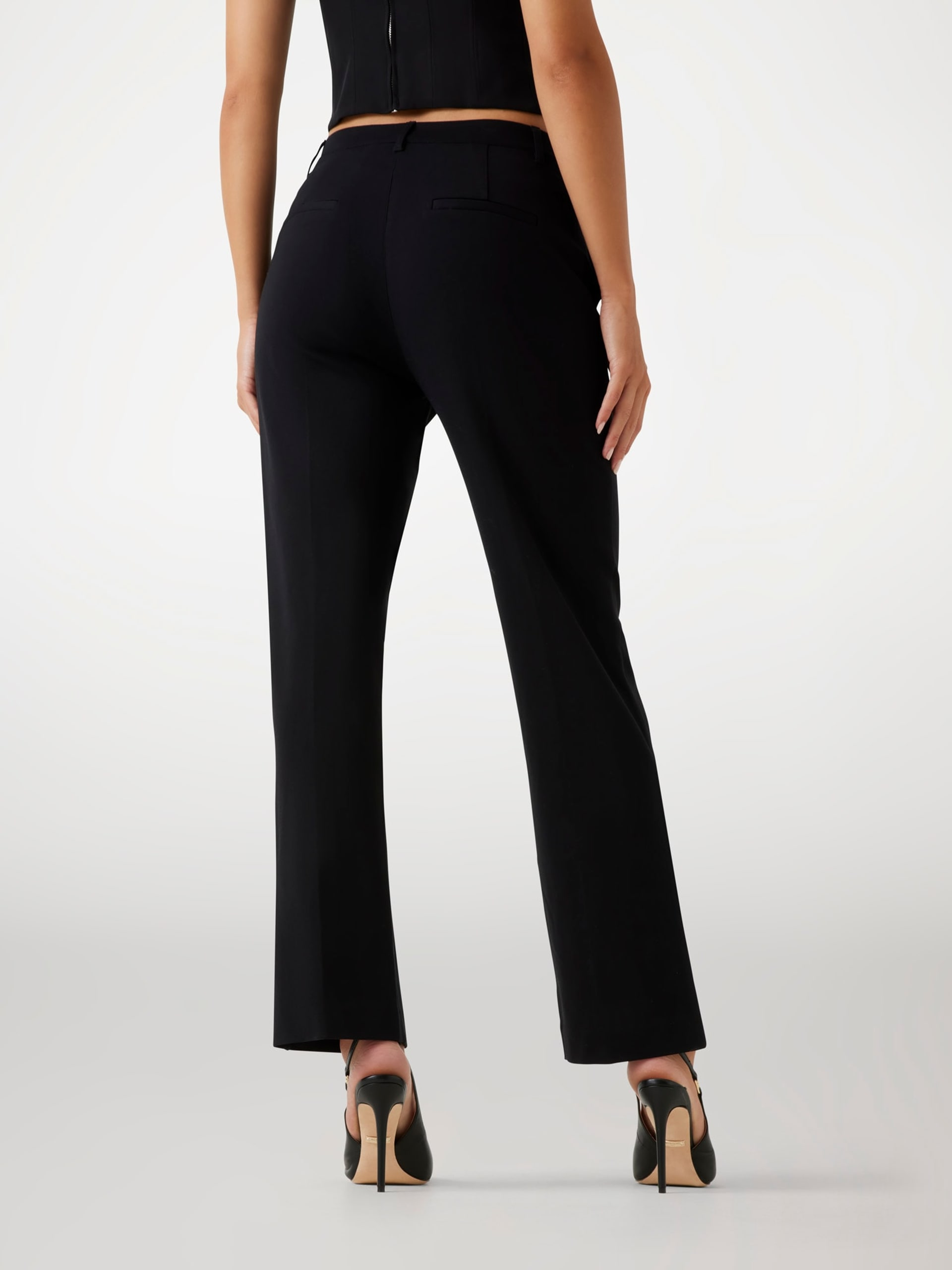 Guess Pantaloni Regular Vita Media Viscosa Donna