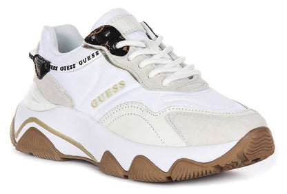 Sneaker
