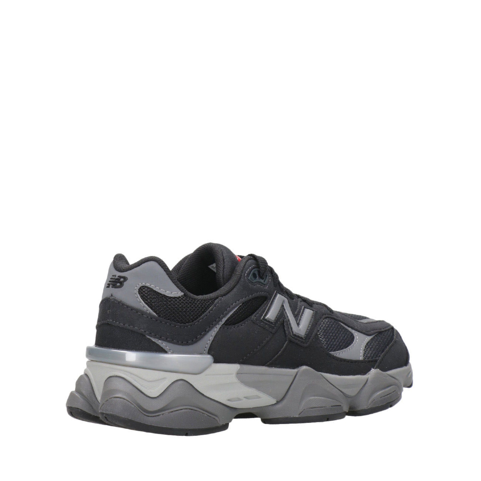 Sneakers Junior Nero/Grigio, con tomaia in camoscio e mesh