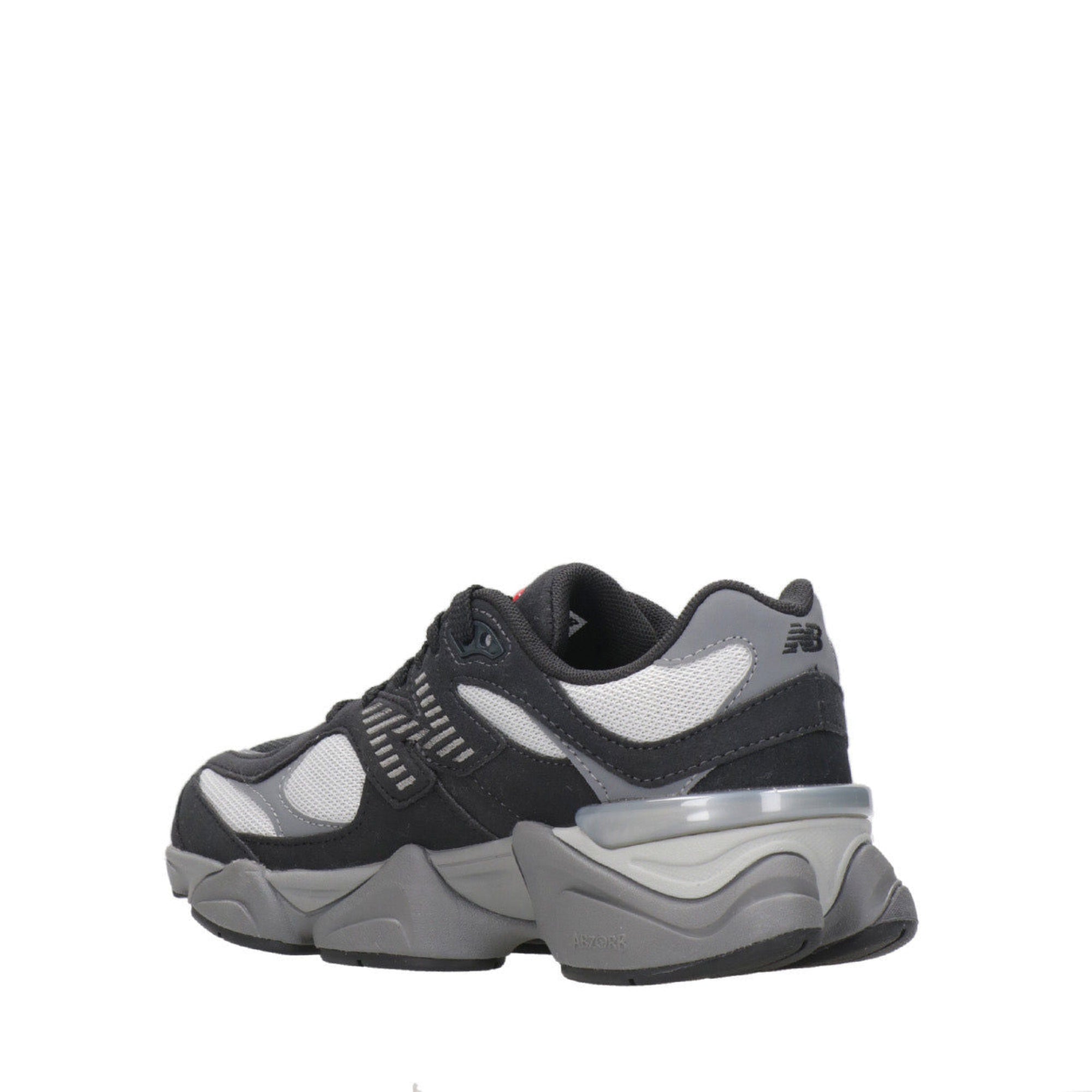 Sneakers Junior Nero/Grigio, con tomaia in camoscio e mesh