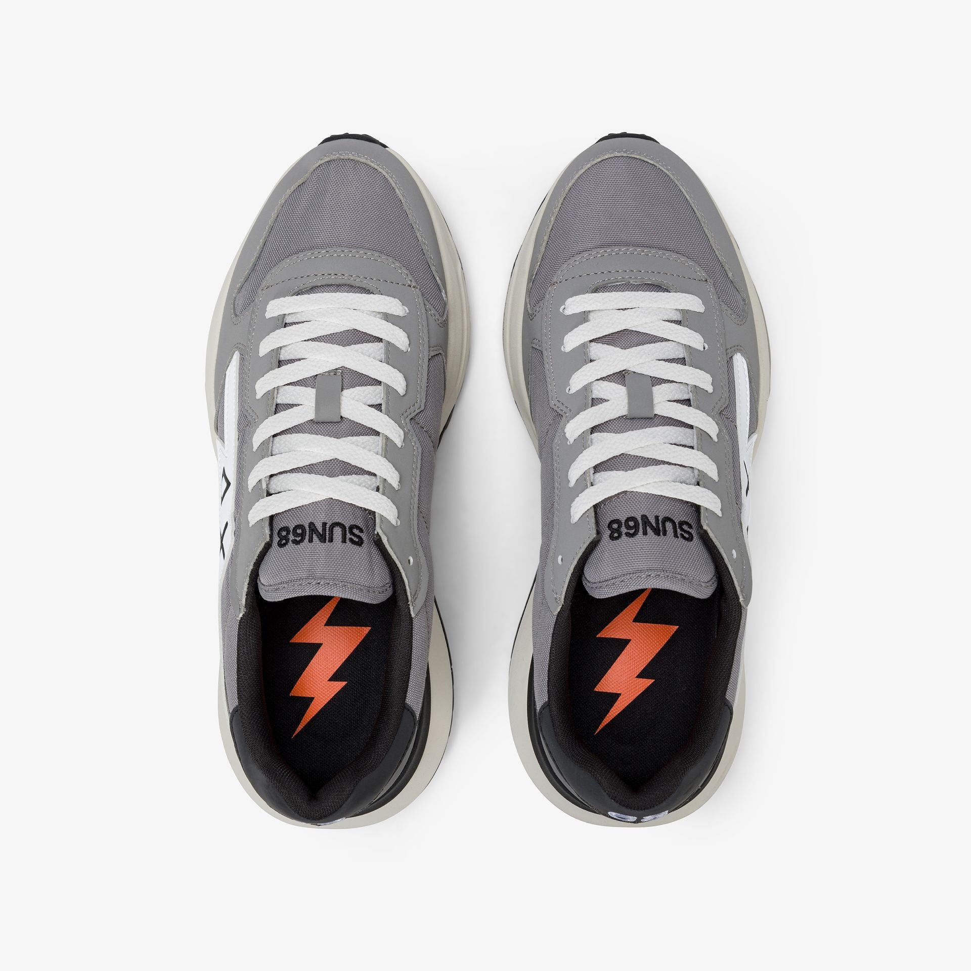 Sneakers Uomo Niki 2.0 Solid, con patch a forma di fulmin