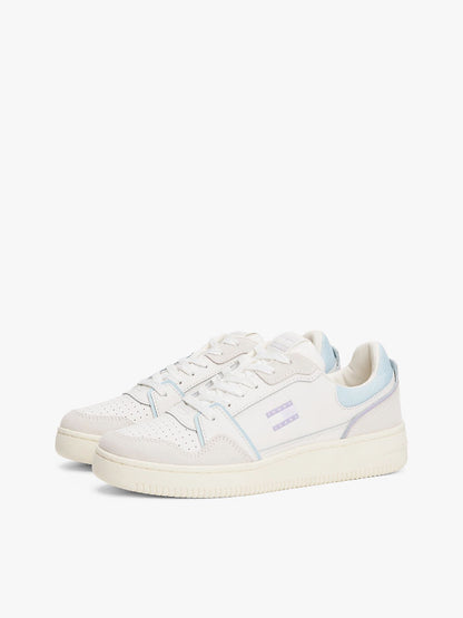 Sneakers stile basket con suola antiscivolo e pelle