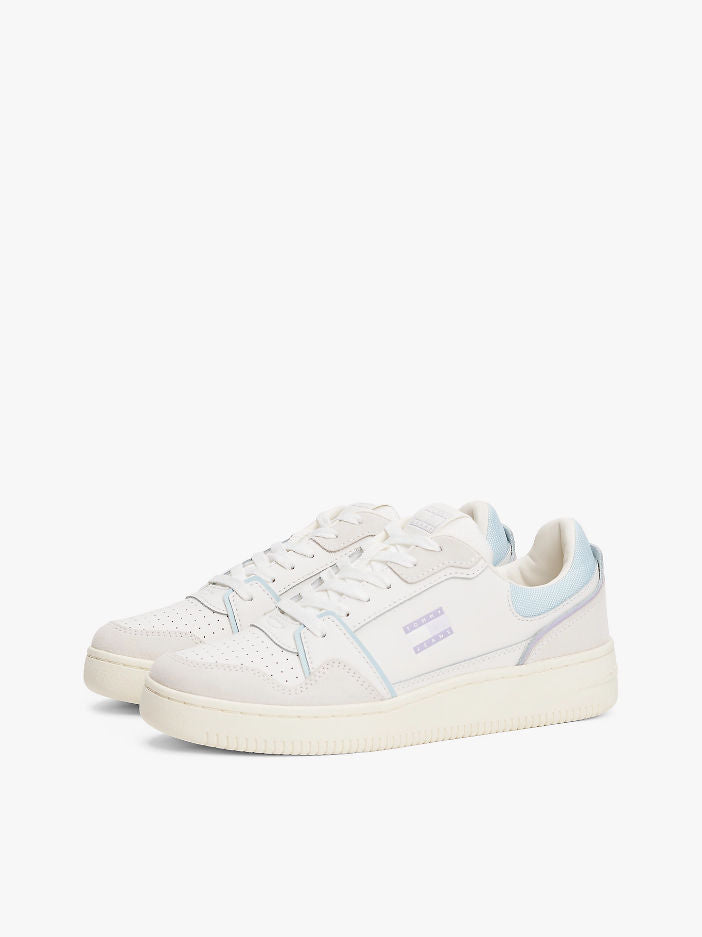 Sneakers stile basket con suola antiscivolo e pelle