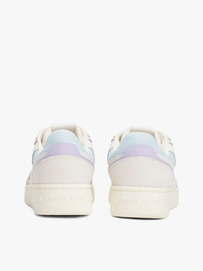 Sneakers stile basket con suola antiscivolo e pelle